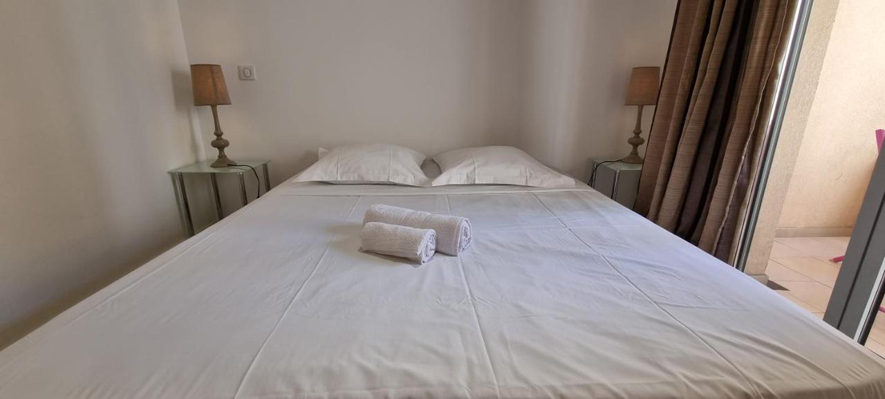 Le Vieux Port Apartments Cannes Luaran gambar